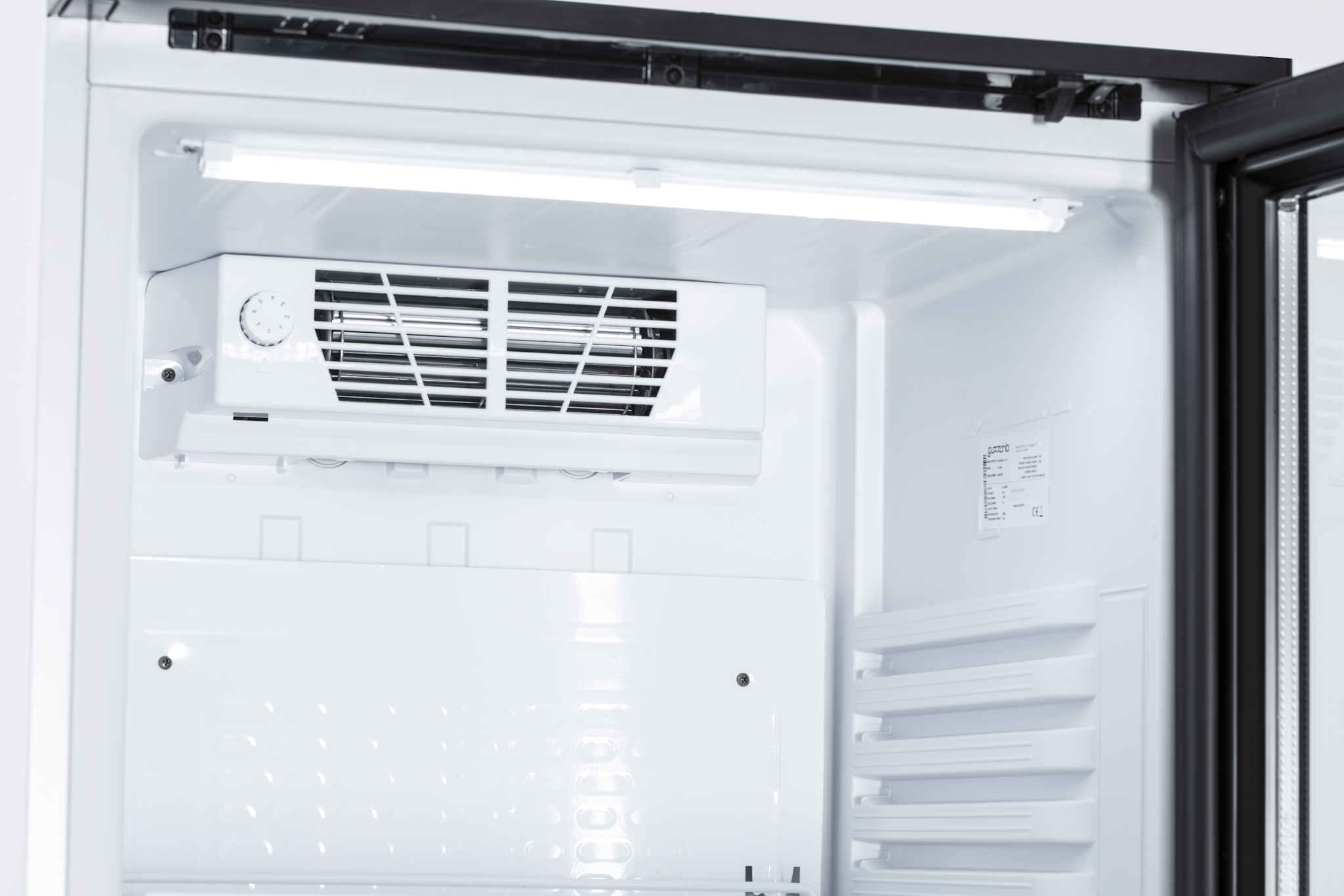 Chladiaca vitrína Guzzanti GZ 352B